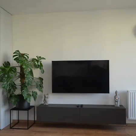 Hemsen Apartment Presov